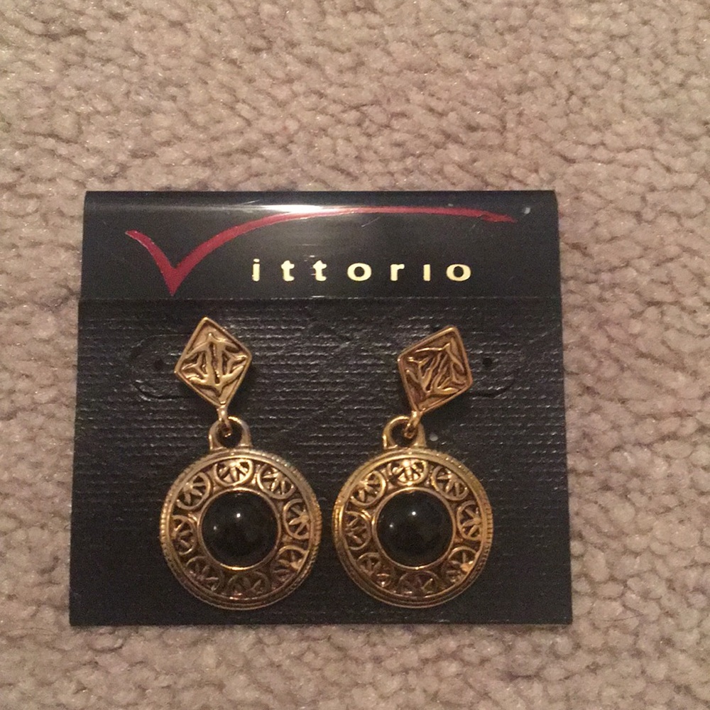 NWT Vittorio Gold & black hanging earrings